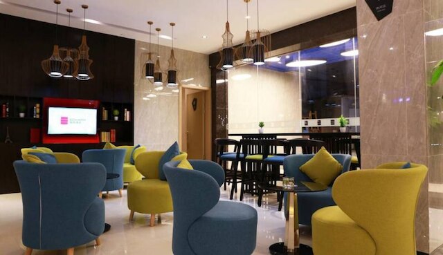 イーチャーム ホテル カツン パジョウ