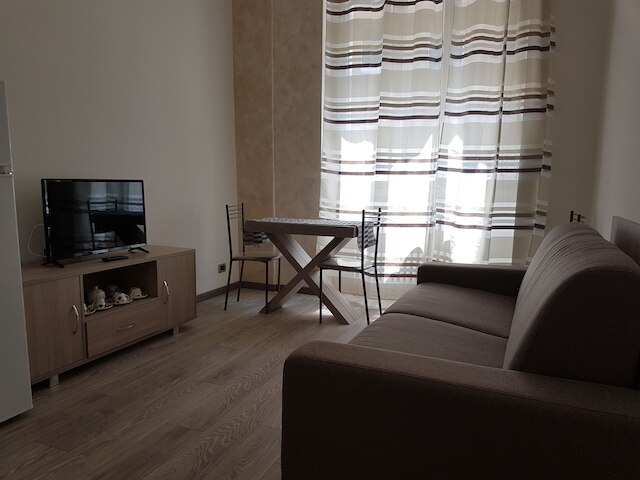 サンタンブロージョ フラット