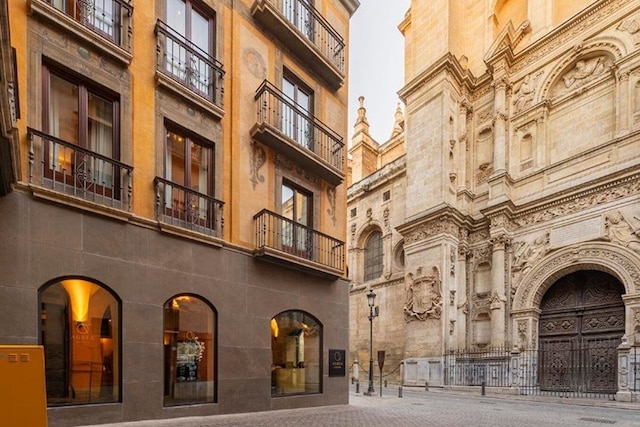 アウレア カテドラル バイ ユーロスターズ ホテル カンパニー