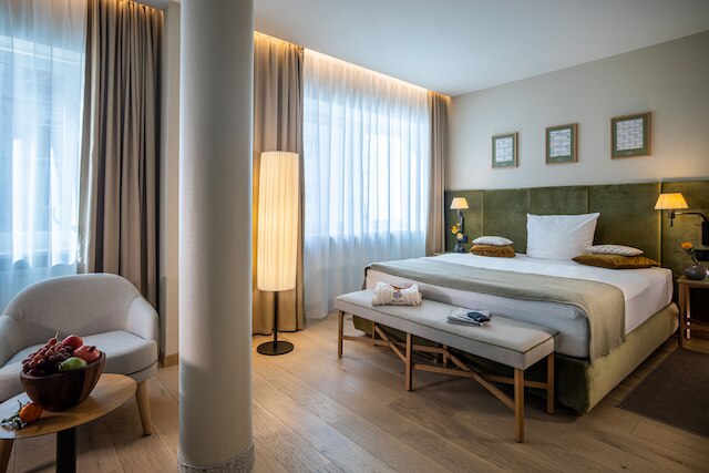 ワン ババリア ホームズ