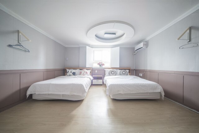 Daegu Dongseongro Gyeong`s Hostel