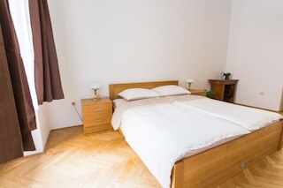 セントラル レトロ アパートメント