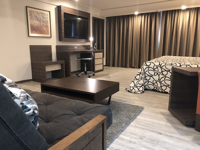 エコノ エクスプレス ホテル