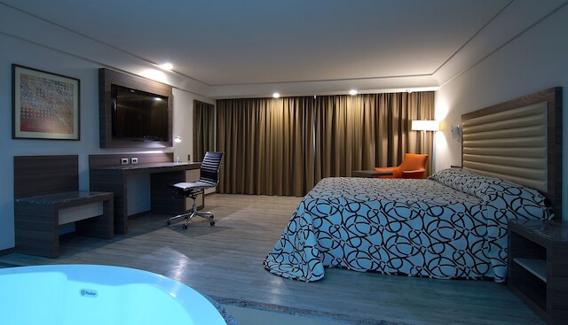 エコノ エクスプレス ホテル