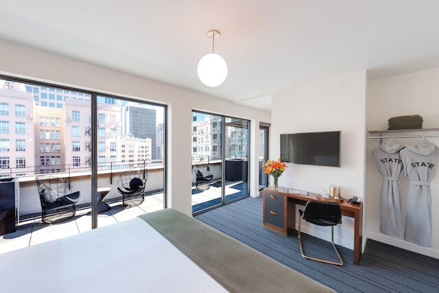 ザ ステート ホテル