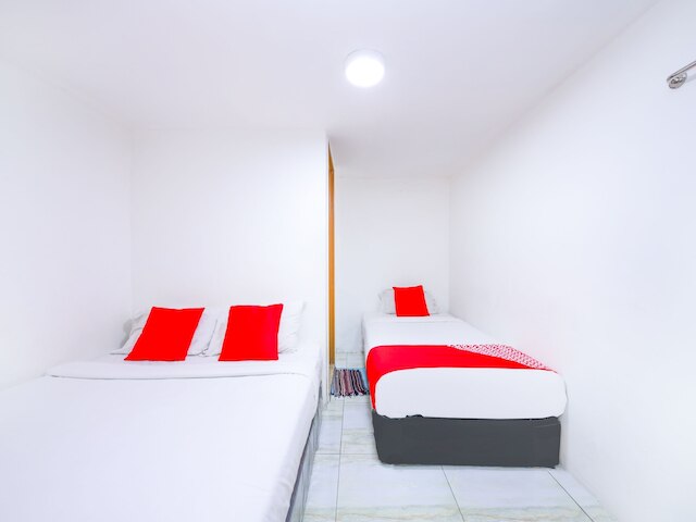 OYO 334 エベレスト ホテル