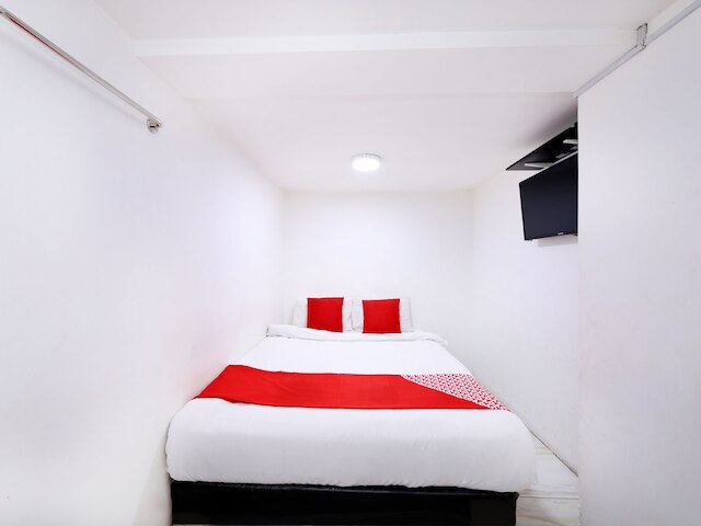 OYO 334 エベレスト ホテル