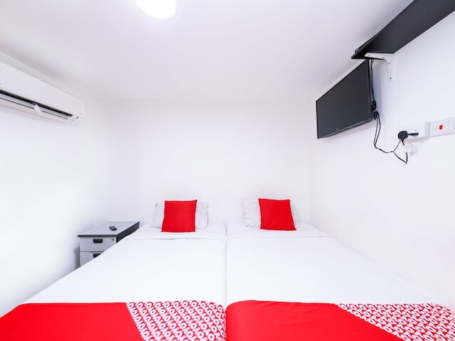 OYO 334 エベレスト ホテル