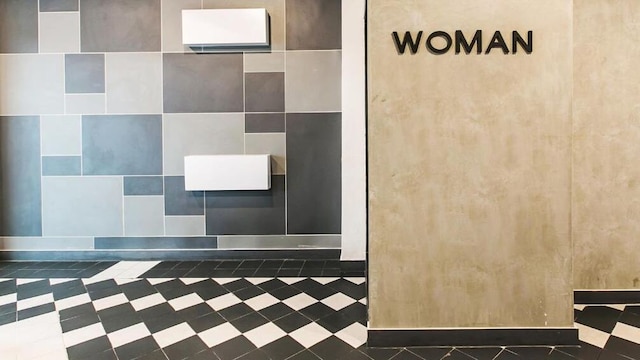 ハッピー ボウ ジョムティエン ゲストハウス