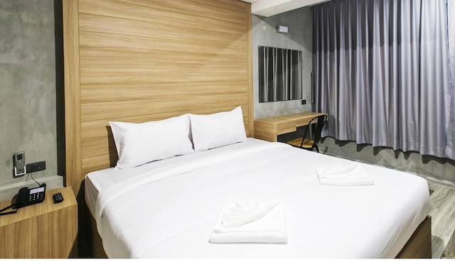 ハッピー ボウ ジョムティエン ゲストハウス