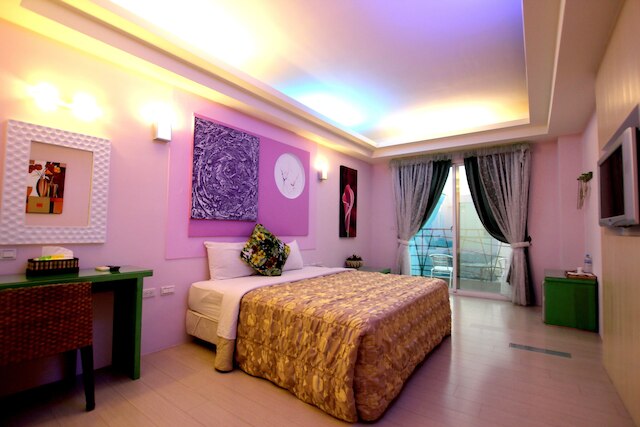 ラン チン ハイ イン (浪琴海渡假旅馆)