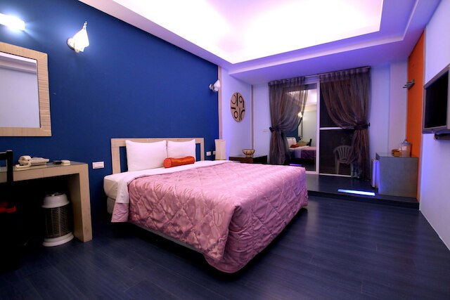 ラン チン ハイ イン (浪琴海渡假旅馆)