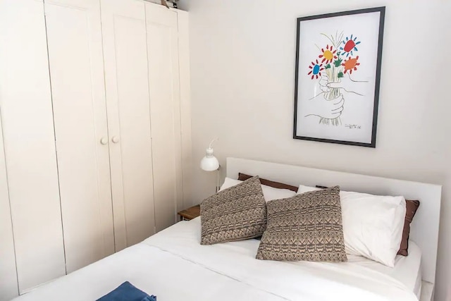 シック クワイエット アパートメント クロース トゥ エブリーシング H404