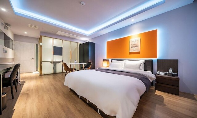 キンポ ペンタスター ホテル