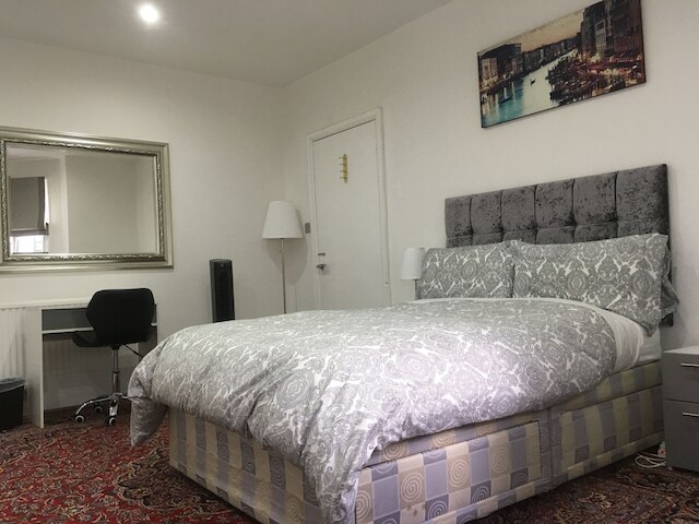 ラグジュリアス アパートメント イン ケンジントン & チェルシー