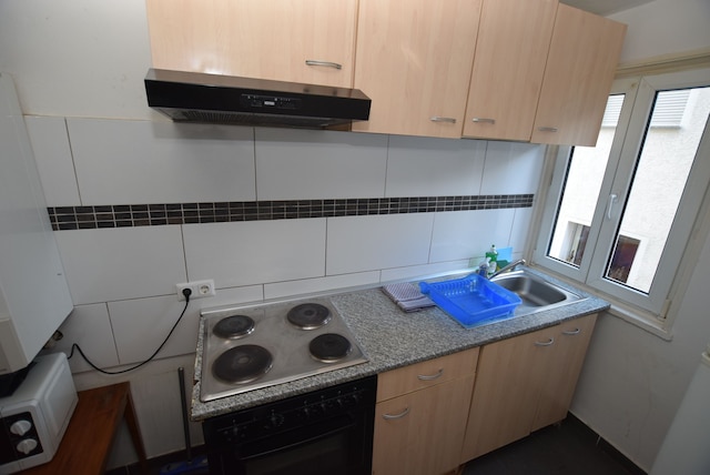 AB アパートメント 15