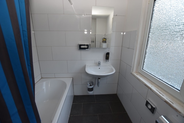 AB アパートメント 15