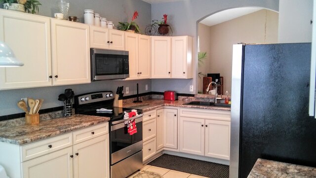 フォルモサ ガーデンズ エリア プール ホームズ バイ SVV