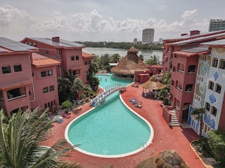 ニル カンクン ゾナ ホテレラ by セリナ