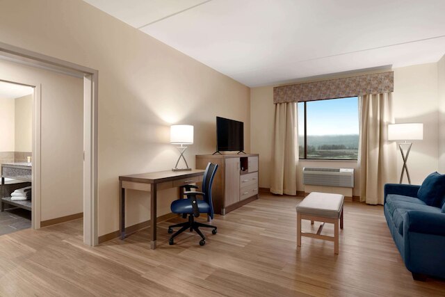 ウィンダム ガーデン ステート カレッジ