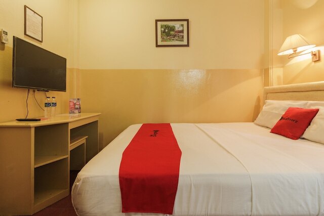 レッドドアーズ アット ジャラン ジャクサ