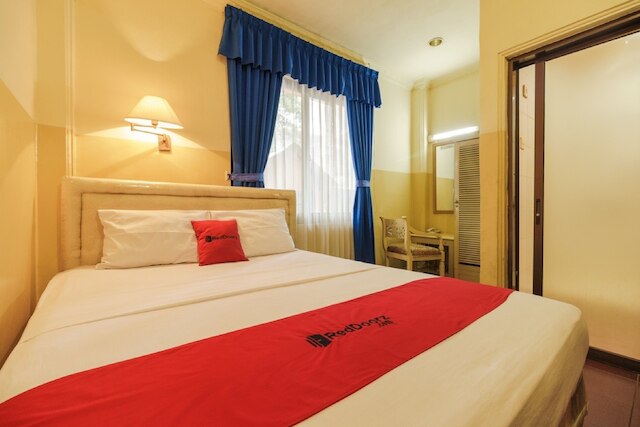 レッドドアーズ アット ジャラン ジャクサ