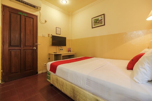 レッドドアーズ アット ジャラン ジャクサ