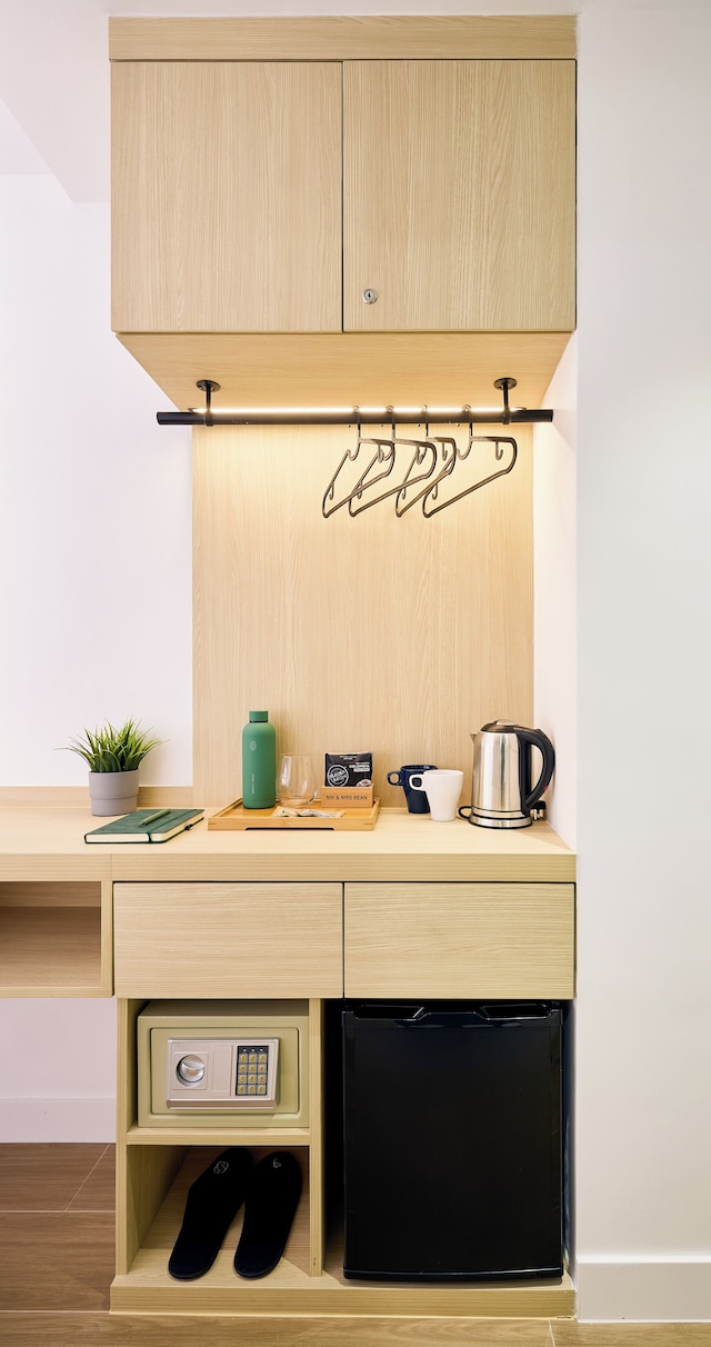 ホンコン リース ホテル (香港瑞思酒店)