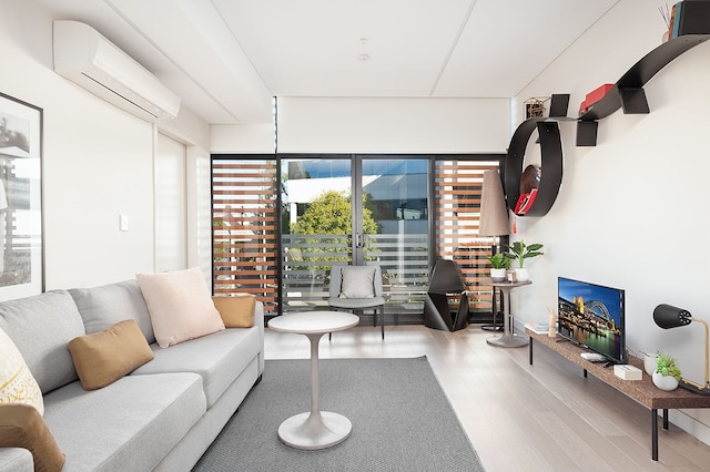 ニュー アンド スタイリッシュ ニュータウン パッド H391