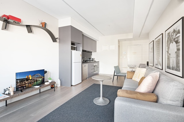 ニュー アンド スタイリッシュ ニュータウン パッド H391