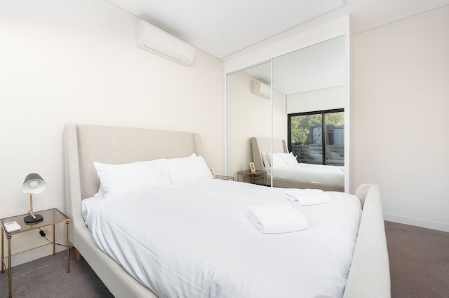 ウーバー シック ニュータウン デザイナー パッド H392