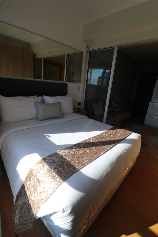 オアシス リージェンシー アット アクア プライベート レジデンシズ - リビングストーン