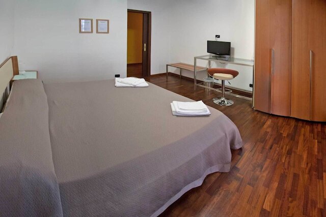 B&B ラ フィエラ ルレ