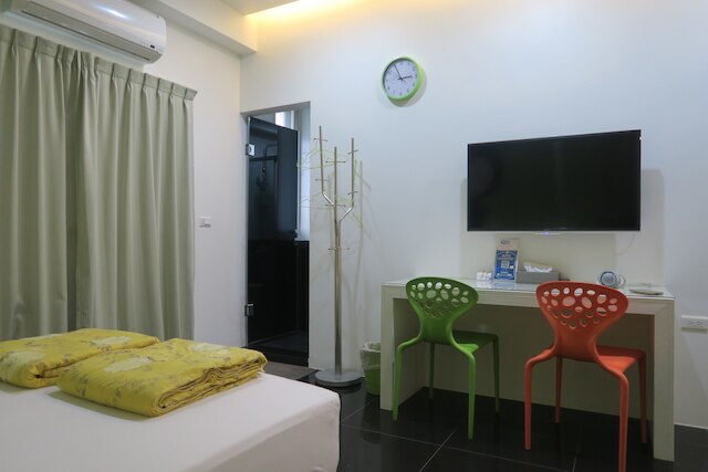 スーパー チープ ホームステイ