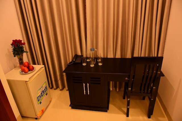 シー ハイ イェン ホテル