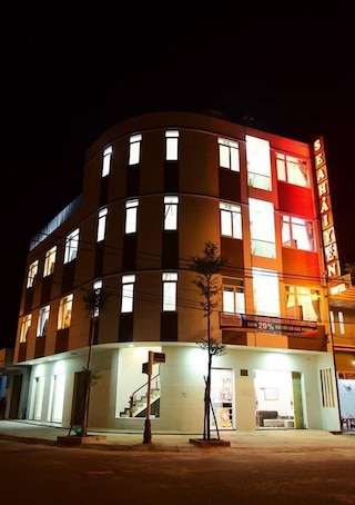 シー ハイ イェン ホテル