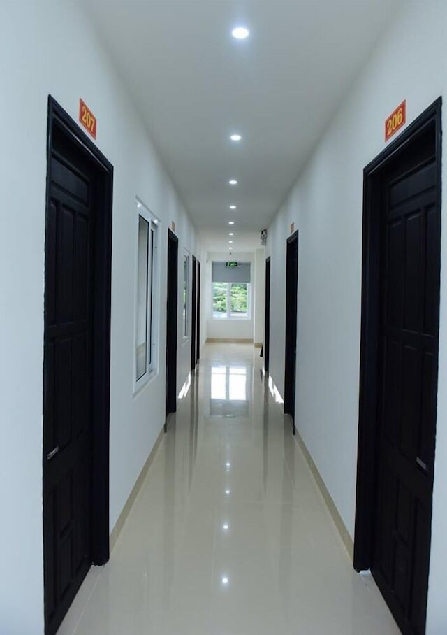 シー ハイ イェン ホテル