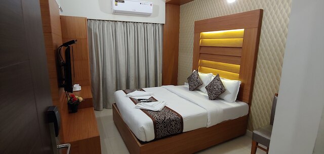 サンド シルバー ビジネス ホテル