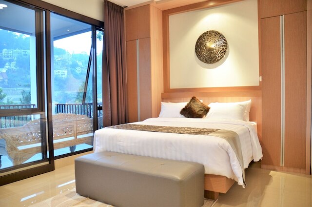 ナルワストゥ ヒル 6ベッドルーム ヴィラ ウィズ プール アンド ムービールーム