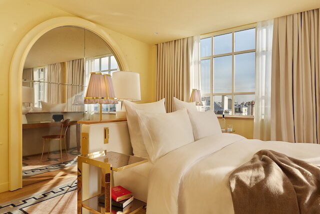 9 コンフィデンシエル