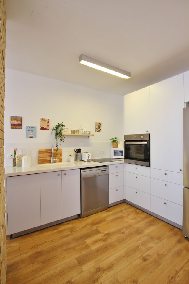 アメージング  3 ベッドルーム ガーデン アパートメント ニア ゴードン ビーチ