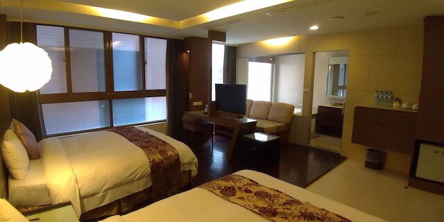 ミラコロ ビュー ホテル