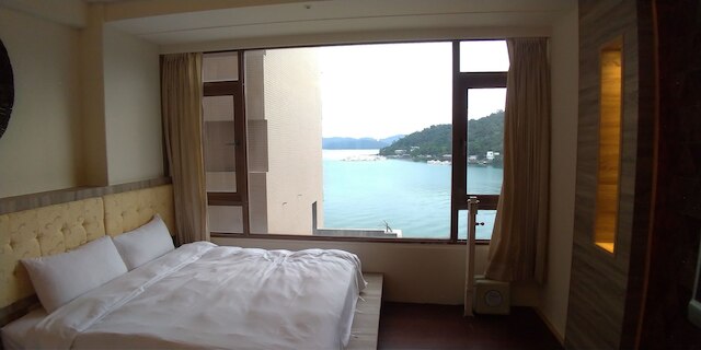 ミラコロ ビュー ホテル