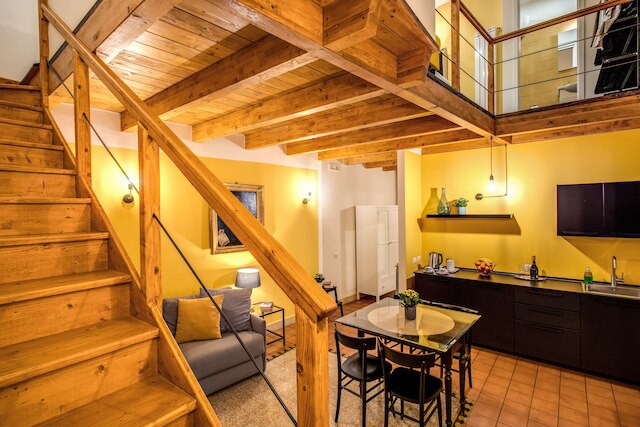 カーサ ホステノ