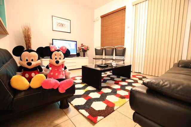 クレストウィンド #1 - 3 ベッド 3 バス タウンホーム