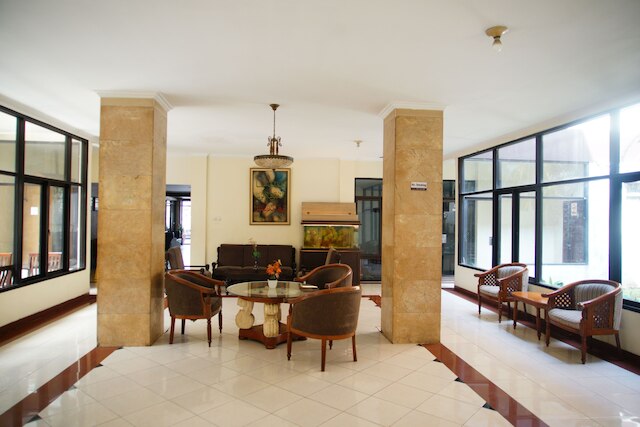 ホテル ヌサンタラ インダー シャリア