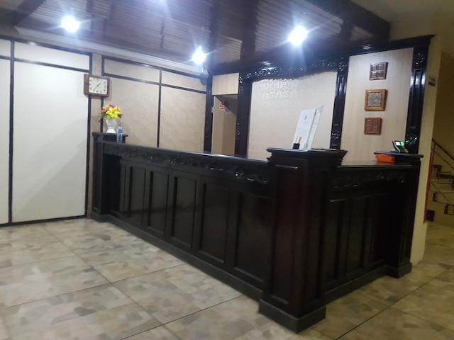 ホテル ヌサンタラ インダー シャリア