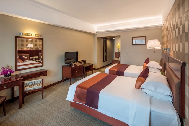 アジア インターナショナル ホテル 広州 (亜洲國際大酒店) - 広州交易会期間中はホテルで海外バイヤー向け登録サービスを提供し、ホテルとエキシビションセンター間で無料のシャトルを運行