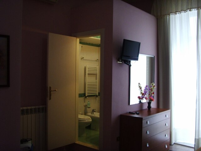 コメ ディカント ア ナポリ