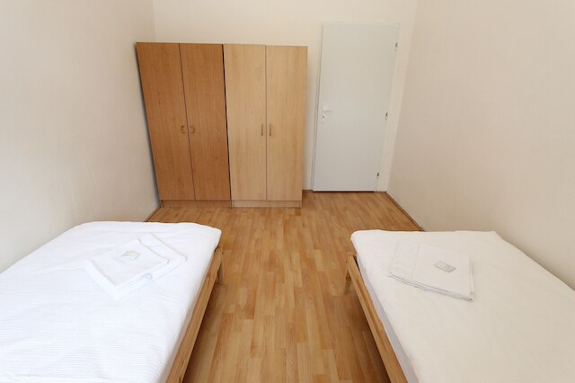 ジシュカ ホーム アパートメンツ